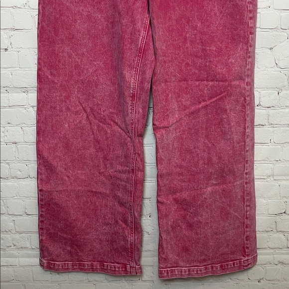 Gap High Rise Stride Ankle Jeans in Sugar Pink - Picture 4 of 15